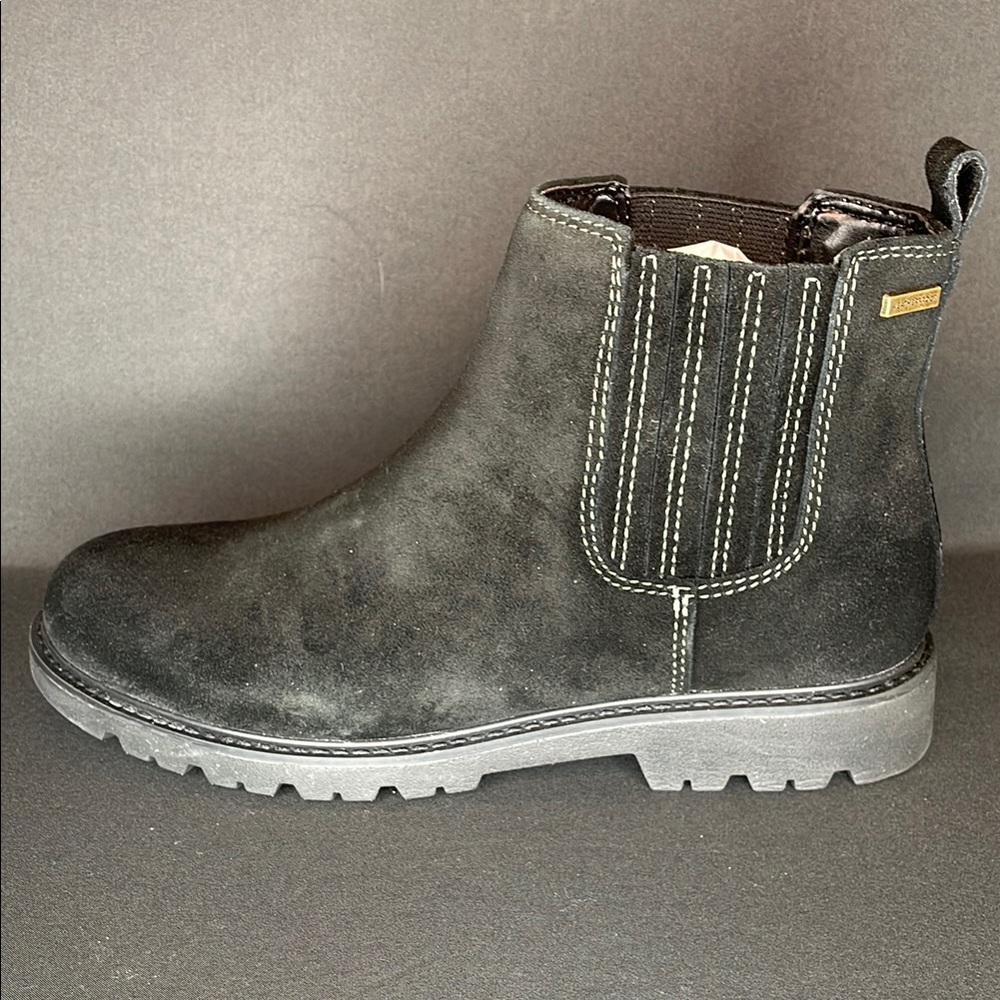 Comfortiva Black Ankle Boots